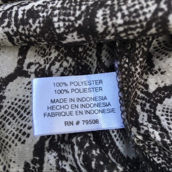 Violet & Claire Black Snakeskin Tank Top Blouse - Picture 4 of 8