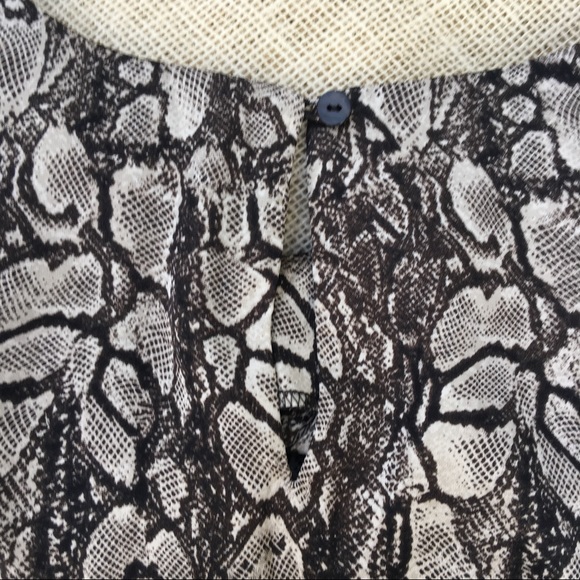 Violet & Claire Black Snakeskin Tank Top Blouse - Picture 6 of 8