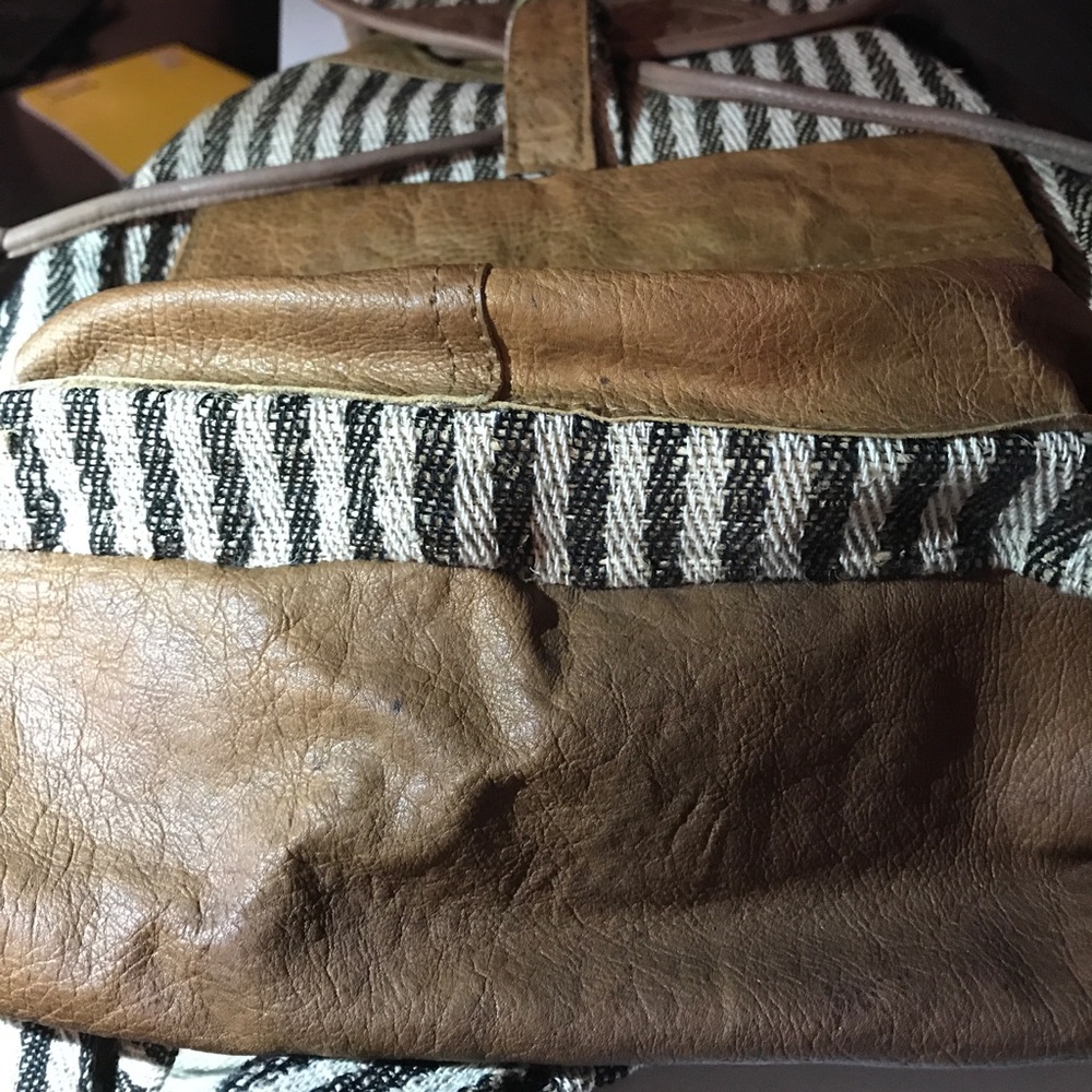 Bag - Picture 2 of 3