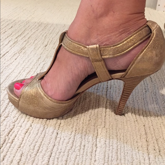 Coach shoes worn to a wedding 2 times. - Picture 2 of 2