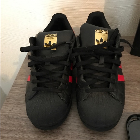 Adidas - Picture 3 of 4