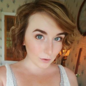 Meet your Posher, Bobbi