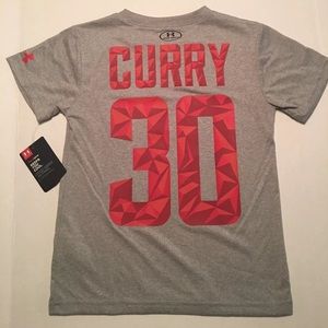 NWT Under Armour shirt size 5