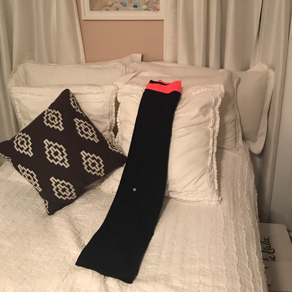 Lululemon yoga lounge groove yoga athletic pants