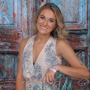 Meet your Posher, Madison