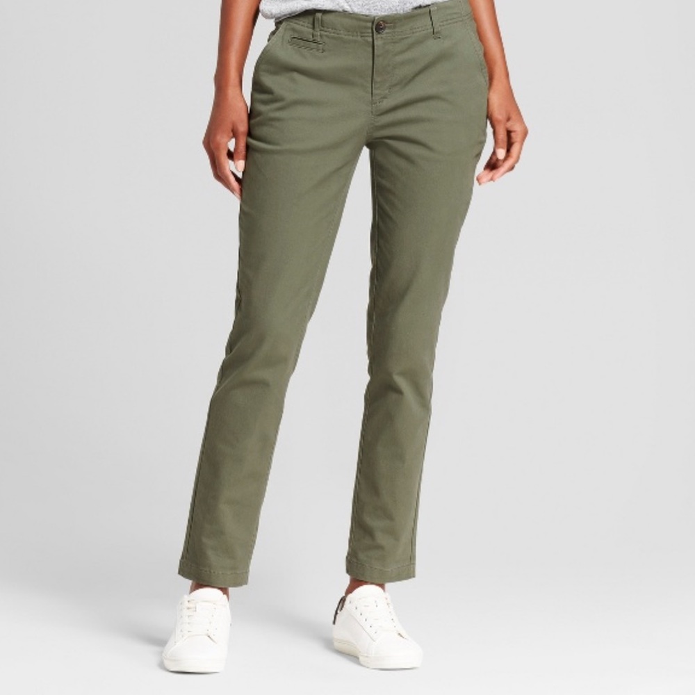 Army green Chino Pants