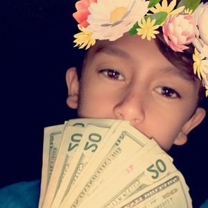 Meet your Posher, Evan