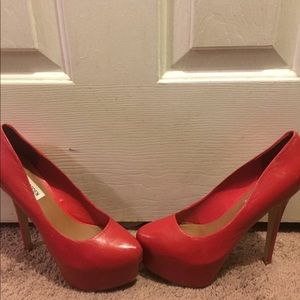 Steve Madden dejavu heel