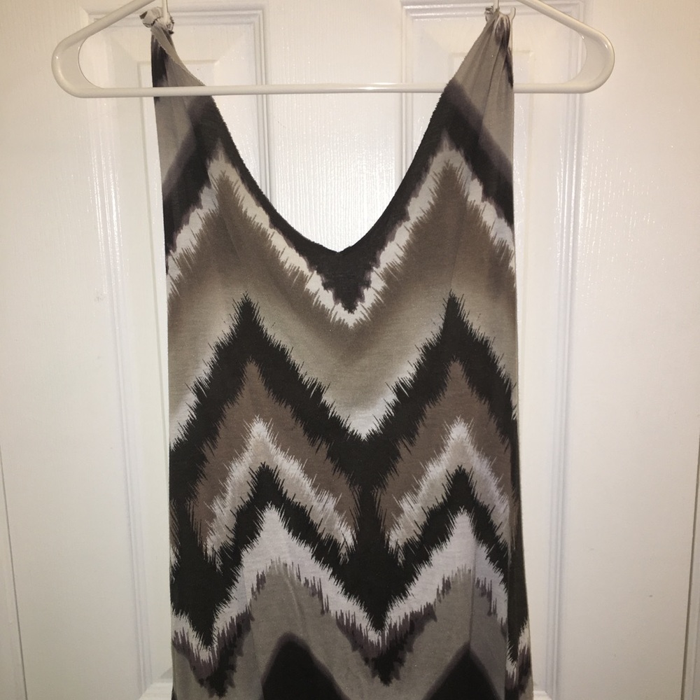 Zig zag tank top