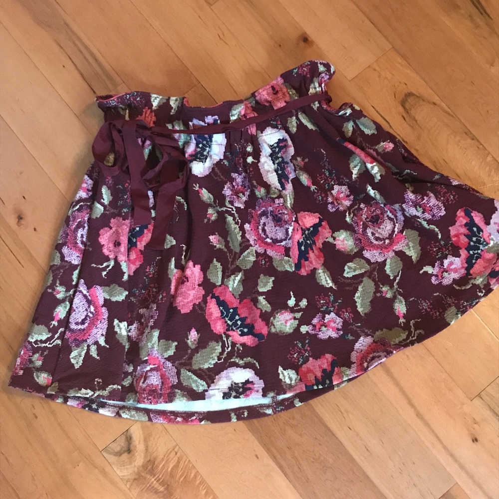 Floral gathered waist skirt