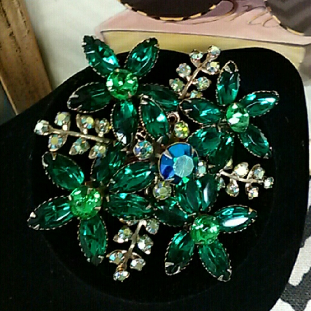 Antique brooch