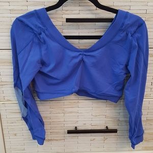 Lululemon layering crop top