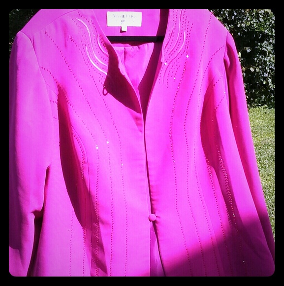 3pc Woman Suit - Picture 1 of 3