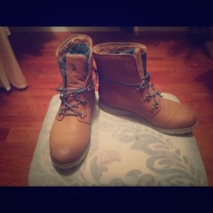 North Face brown boots
