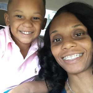 Meet your Posher, Carmella