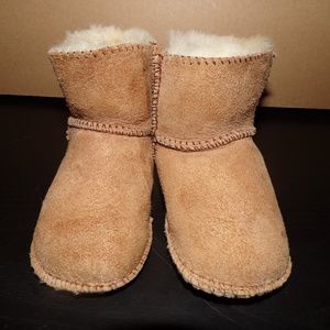 Infants Australian UGG Boots Sz M 5202~ EUC