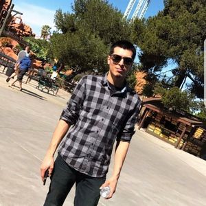 Meet your Posher, Javier