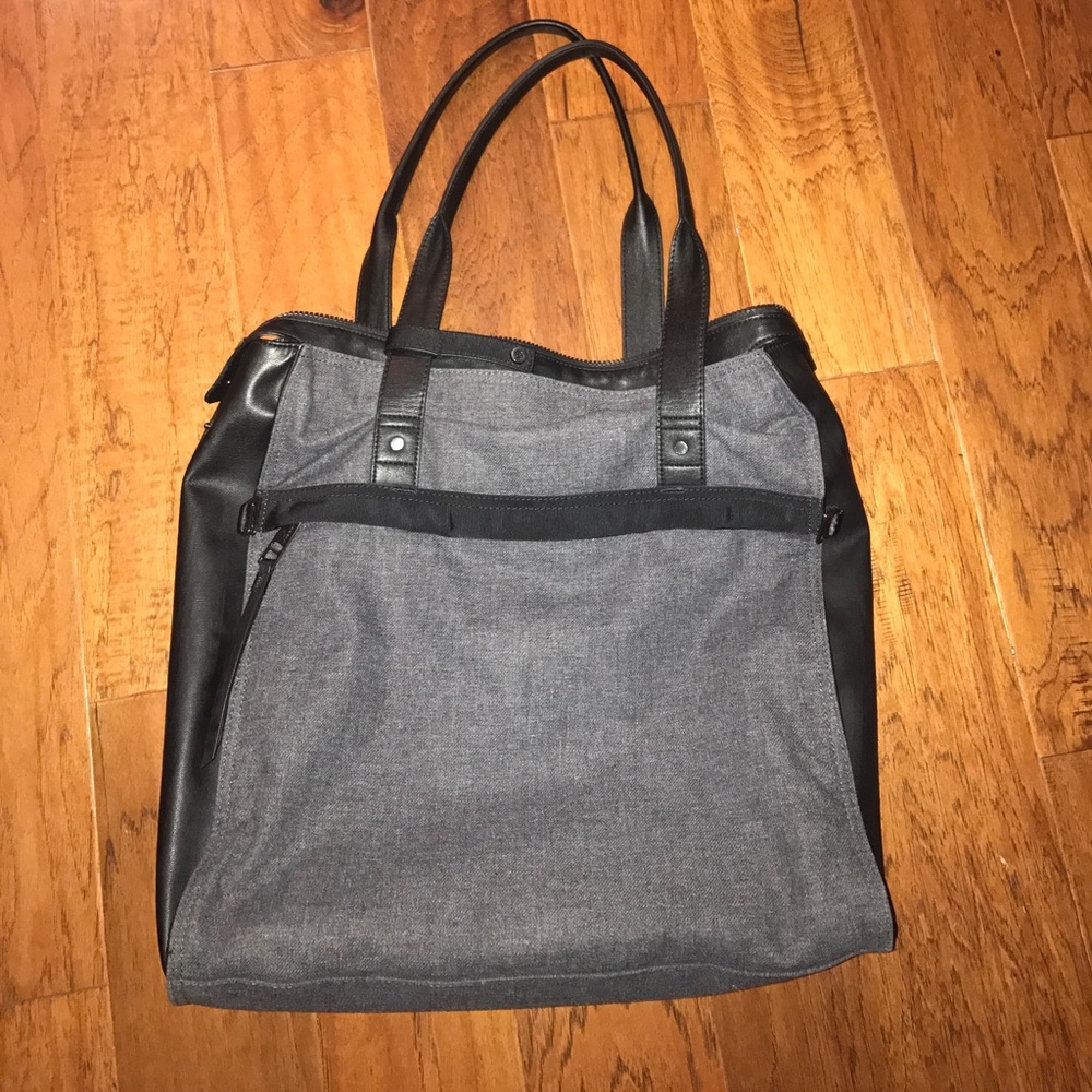 Lululemon follow your bliss tote bag