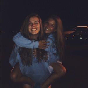 Meet your Posher, Ana