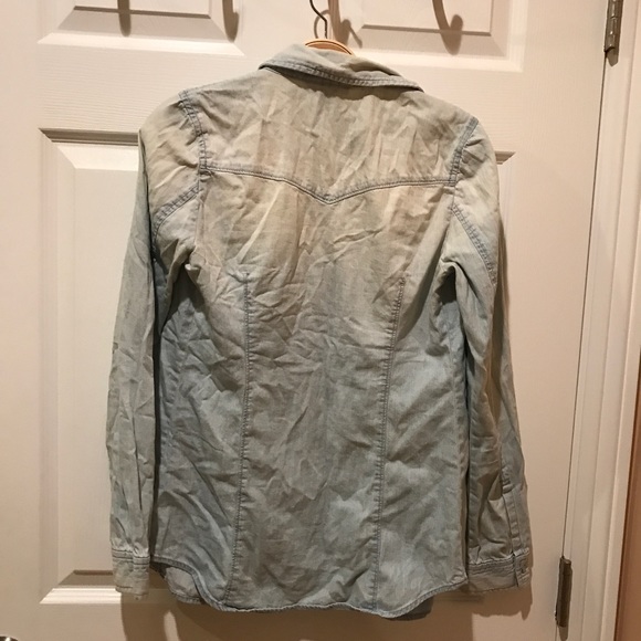 Rubbish Nordstrom denim button down - Picture 2 of 3