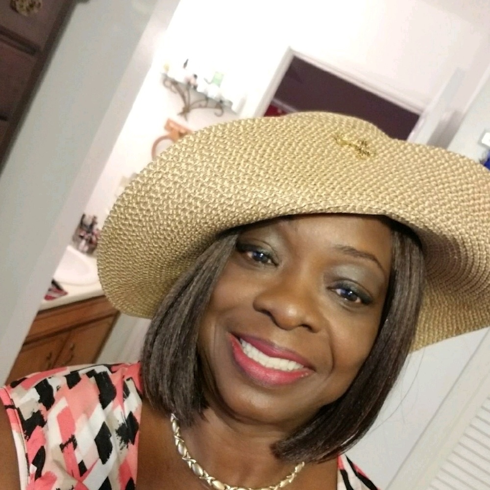 Meet your Posher, Billie