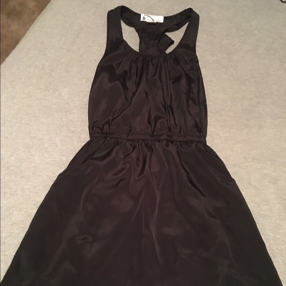 Cute black dress (w/ pockets)! Only worn once