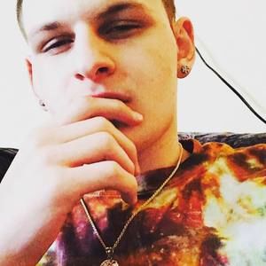 Meet your Posher, Elias