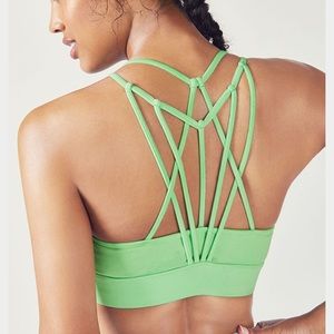 Fabletics macey sports bra size medium