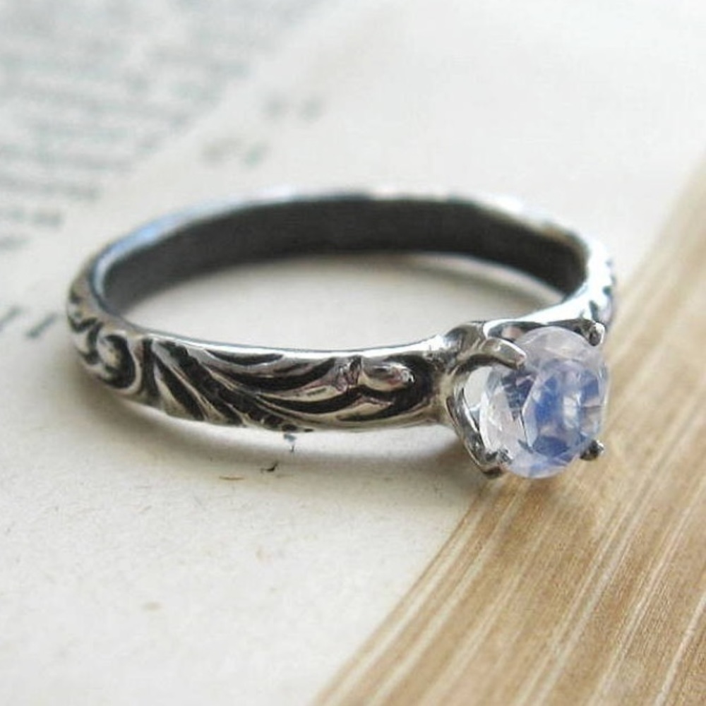 Sterling Silver Moonstone Ring