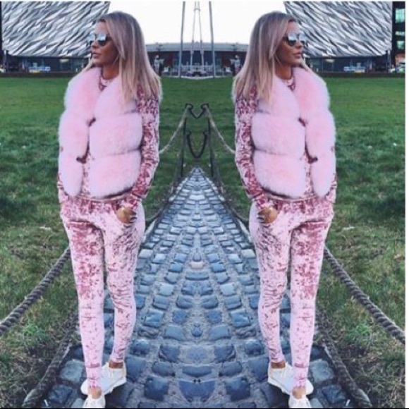 ‘Koko’ Blue crushed velvet two piece tracksuit - Picture 3 of 3