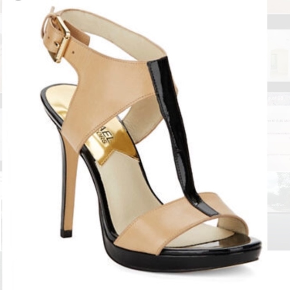 !!GORGEOUS MICHAEL KORS PUMPS!!