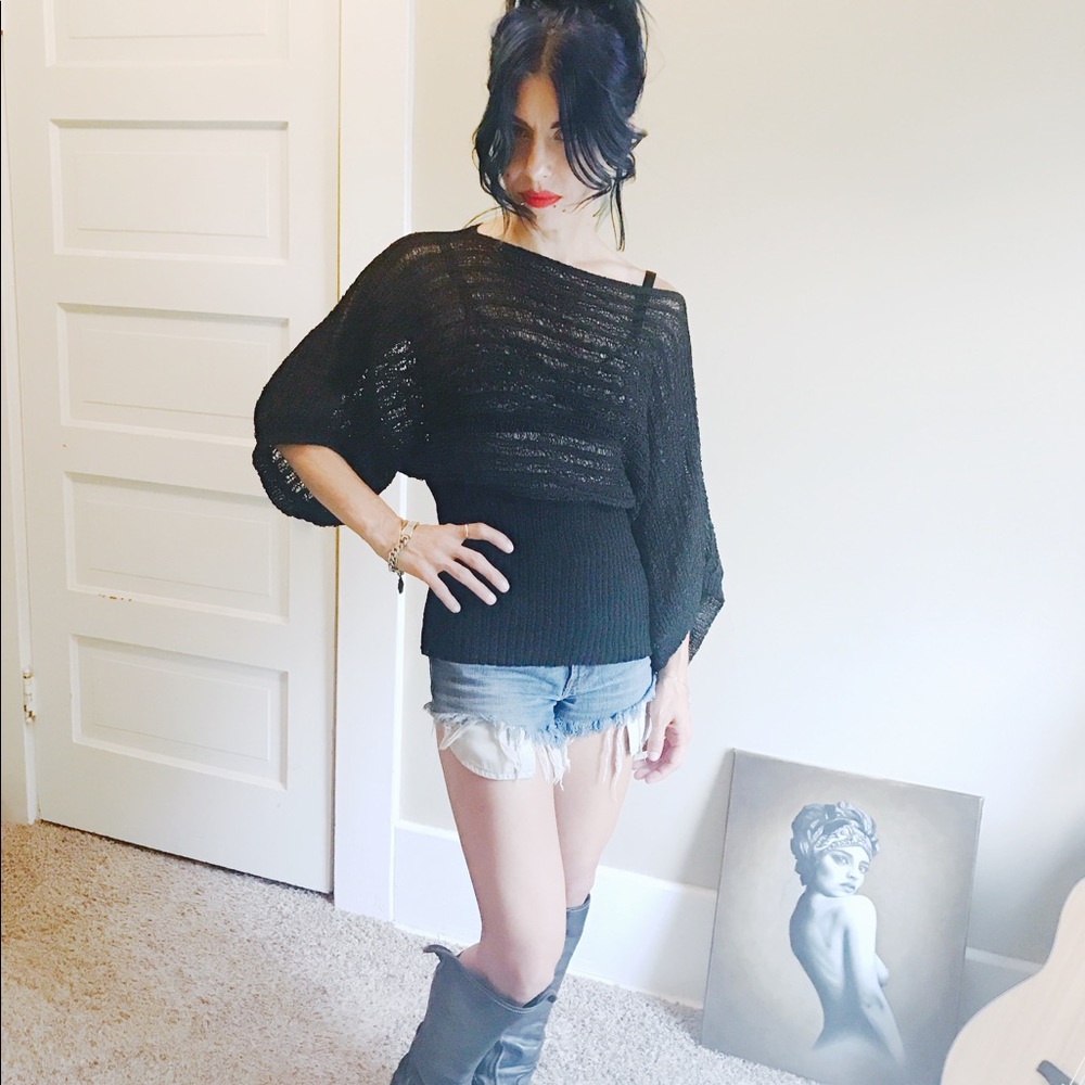 🔥Smokin'🔥Black Oversized Dolman Top