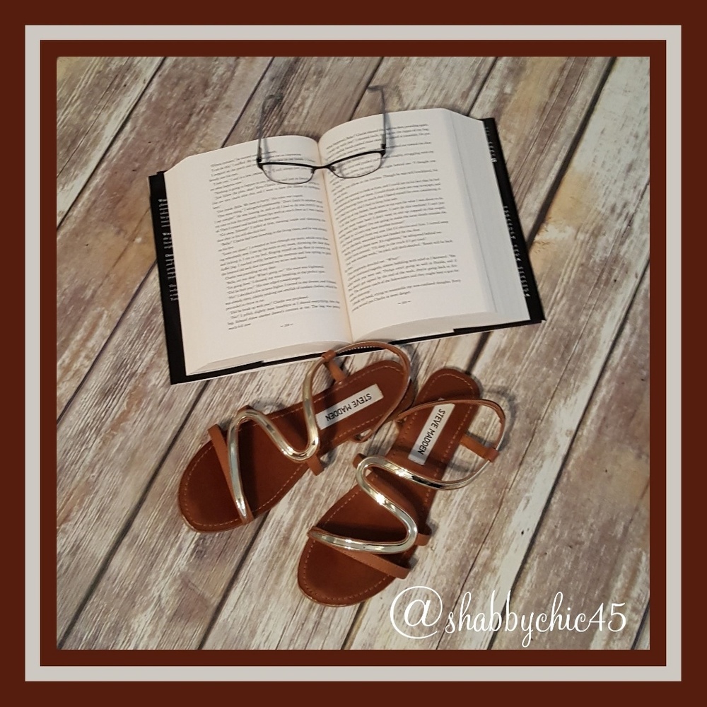 Steve Madden Grecian Style Sandals