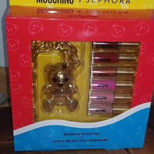 SOLD Brand New Moschino Bear 6pc Gloss