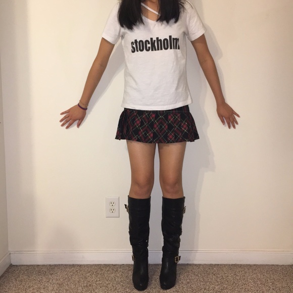 Black Heeled Calf Boots - Picture 4 of 7