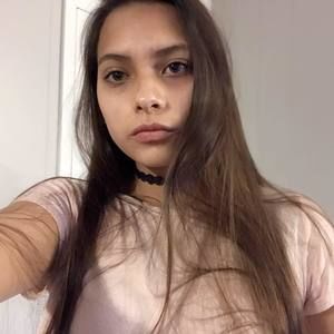 Meet your Posher, Cora