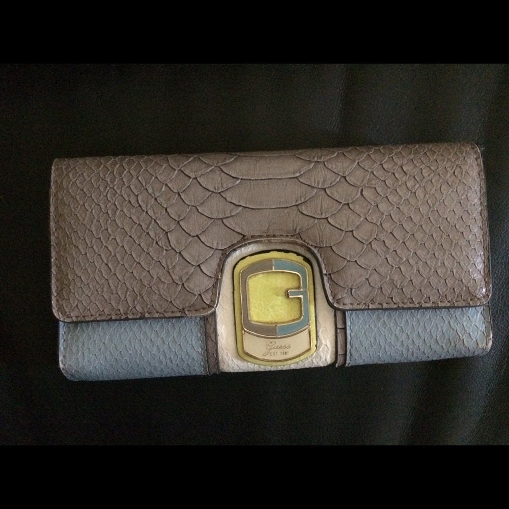 Gucci wallet