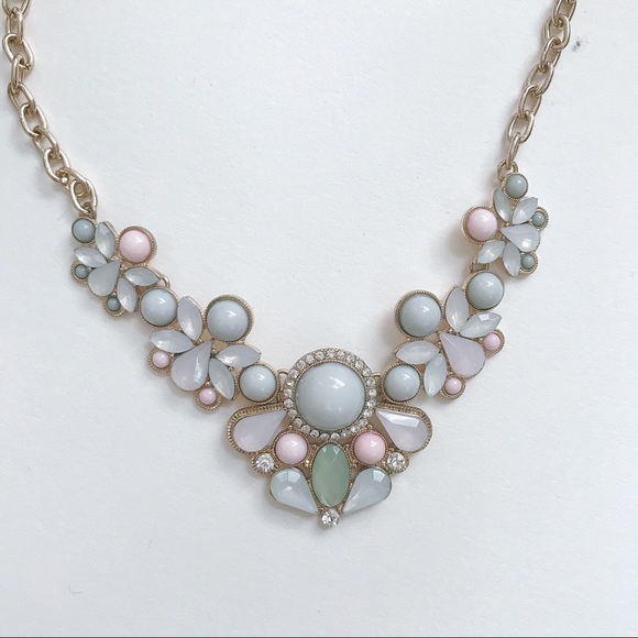 Pastel statement necklace - Picture 2 of 3