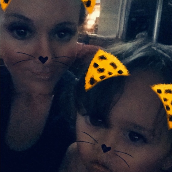 Meet your Posher, Tarah - Picture 1 of 1