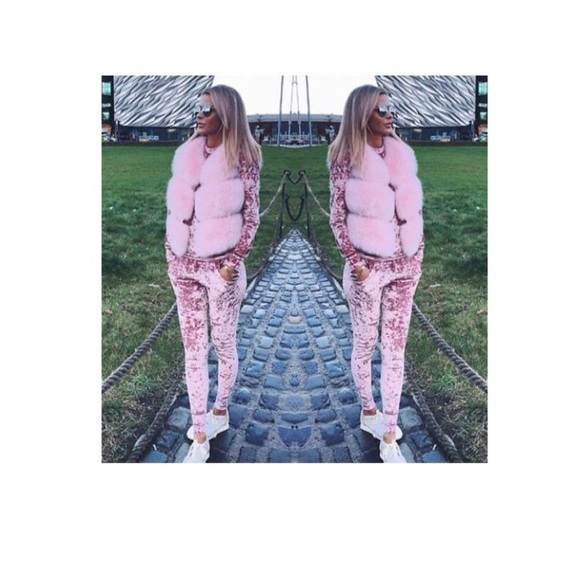 ‘Koko’ Grey crushed velvet two piece tracksuit - Picture 3 of 3