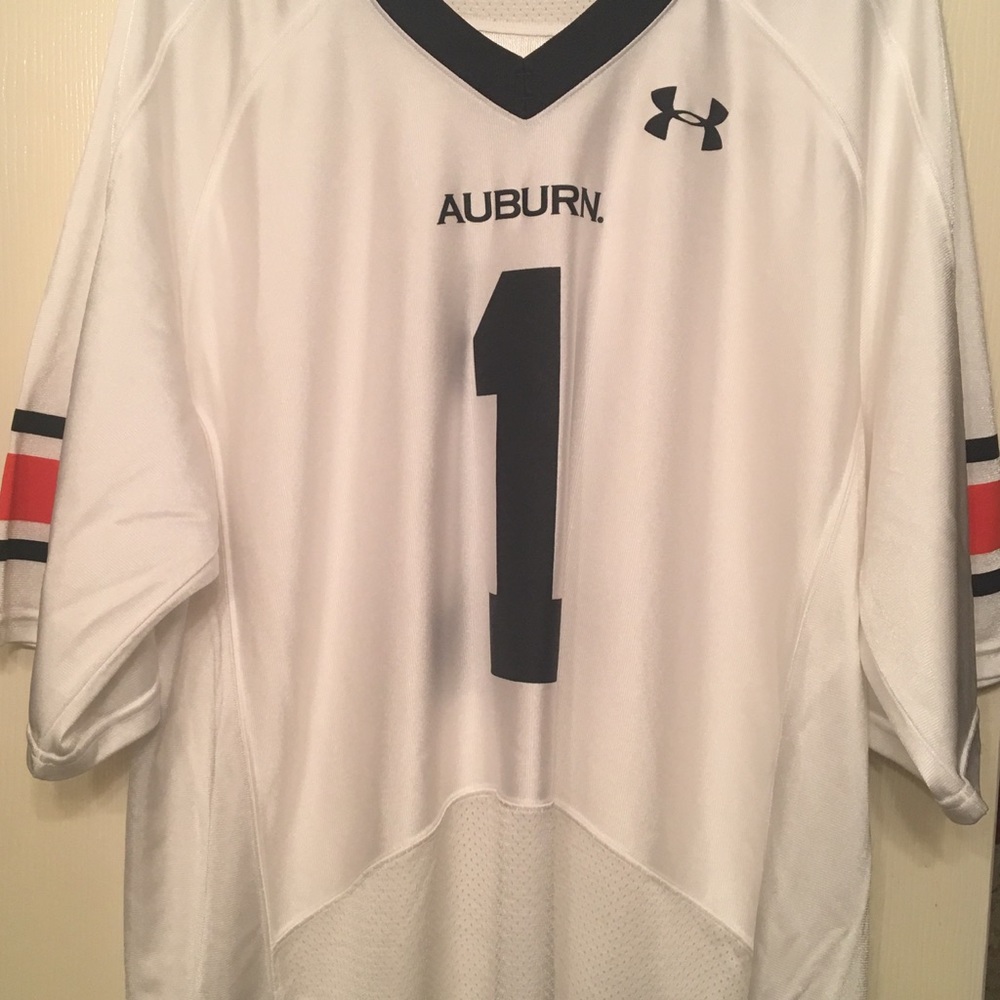 EUC. Under Armour Auburn Jersey