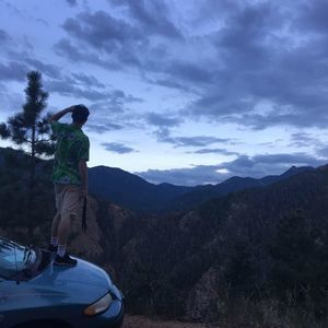 Meet your Posher, Devin