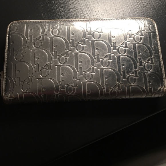 Authentic Christian Dior wallet - Picture 6 of 6