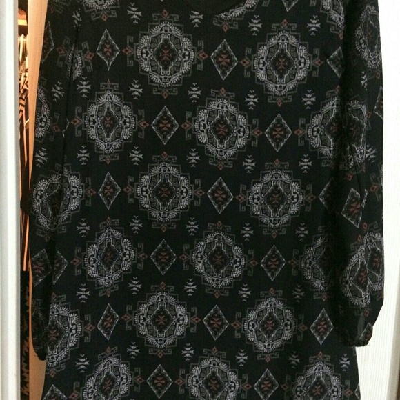 Charlotte Russe Aztec print dress - Picture 1 of 8