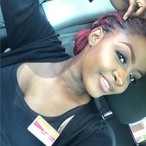 Meet your Posher, Paige