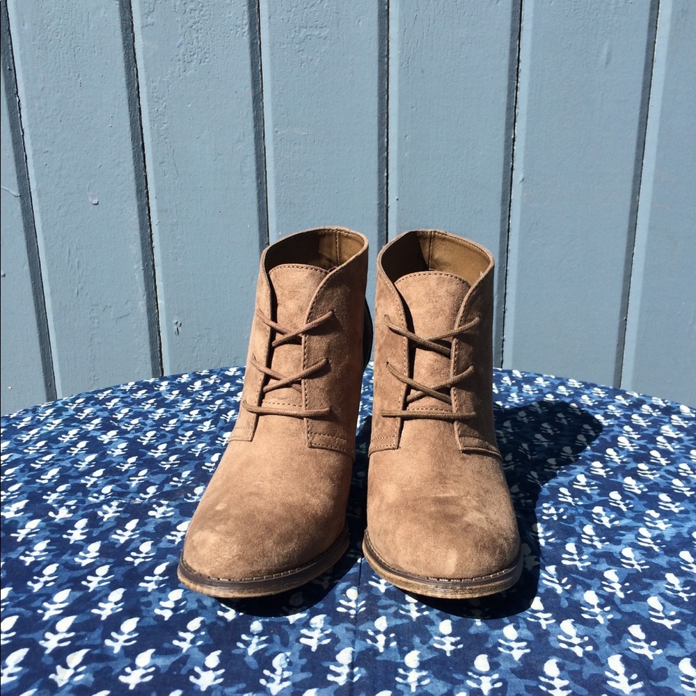 MIA cute taupe booties