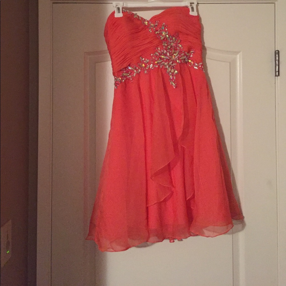 coral colored prom dress