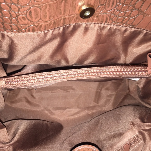 Brand New Purse - Picture 3 of 4