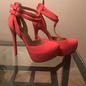 Neon coral stiletto