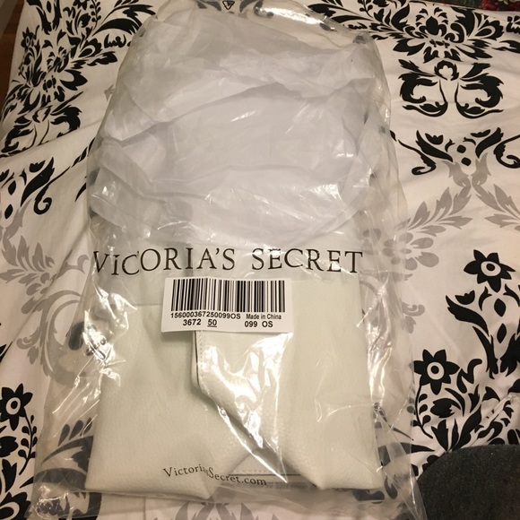 NWT Victoria's Secret Pure Leather tote or purse - Picture 2 of 3